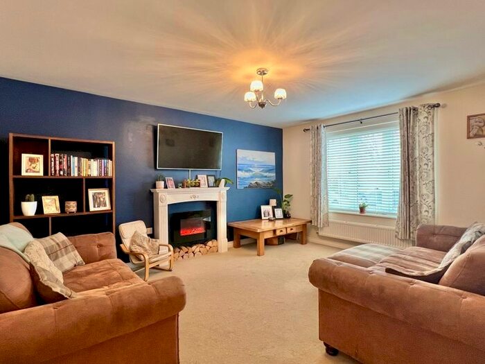 4 Bedroom SemiDetached House For Sale In Dragon Rise, Norton