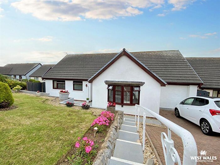 2 Bedroom Detached Bungalow For Sale In Hawthorn Close, Pentlepoir, Saundersfoot, SA69