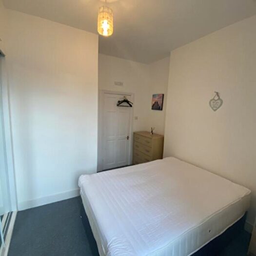 1 Bedroom Flat To Rent In Alexandra Street, Perth, Perthshire, PH2