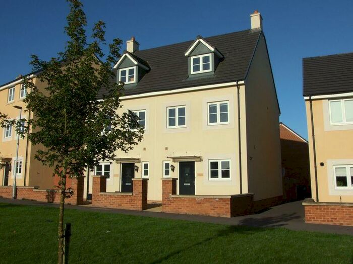 3 Bedroom Town House To Rent In Pipistrelle Crescent, Trowbridge, BA14