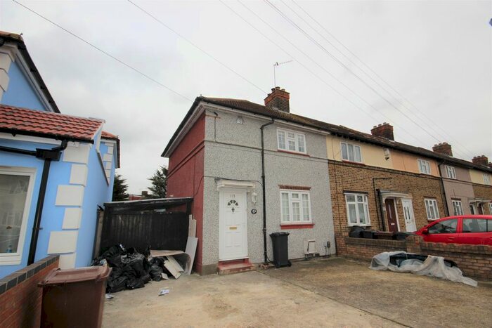 2 Bedroom End Of Terrace House To Rent In Hardie Road, Dagenham, RM10