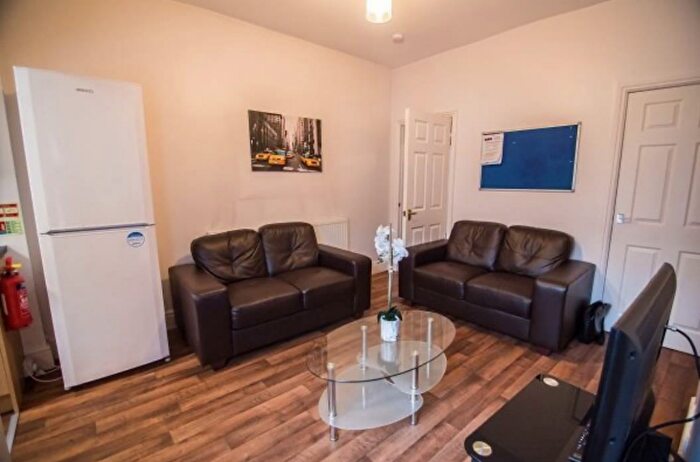 3 Bedroom Terraced House To Rent In Ranby Road, Sheffield, S11