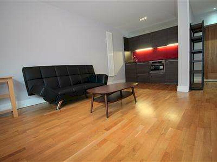 1 Bedroom Apartment To Rent In The Bar, Shires Lane, Leicester, LE1