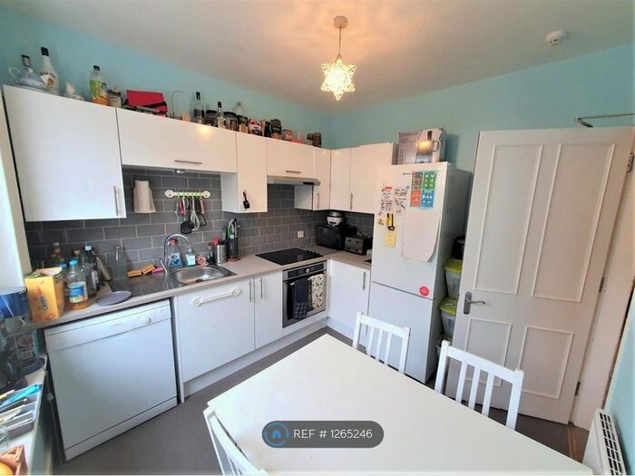 4 Bedroom Terraced House To Rent In Gloucester Street, Clifton, Bristol BS8