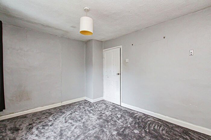 4 Bedroom Detached House For Sale In Newmarket Road, Stretham, Ely, CB6