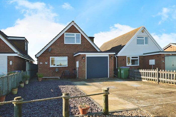 3 Bedroom Detached House For Sale In Pleasance Road North, Lydd On Sea, Romney Marsh, TN29