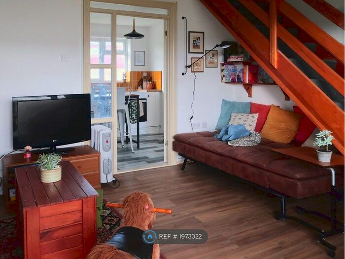 3 Bedroom Terraced House To Rent In Bermuda Holiday Park, Hemsby, NR29