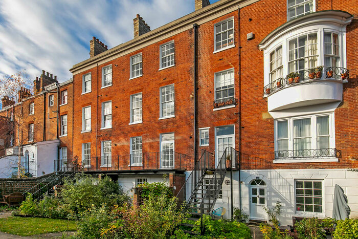 1 Bedroom Apartment To Rent In The Blossoms, Princess Court, SO23