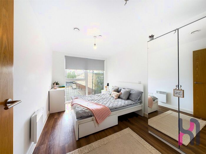 1 Bedroom Flat To Rent In The Gateway, Trafford Road, Salford, M5