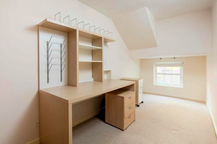 2 Bedroom Apartment To Rent In Westgate Street, BA1