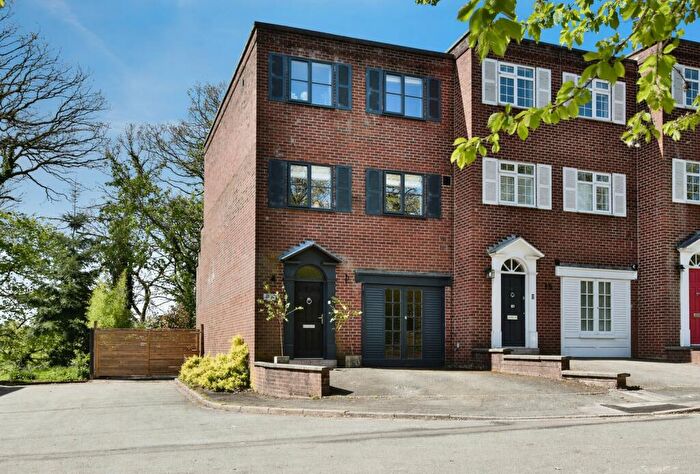 4 Bedroom End Of Terrace House For Sale In Briarwood, Wilmslow, Cheshire, SK9