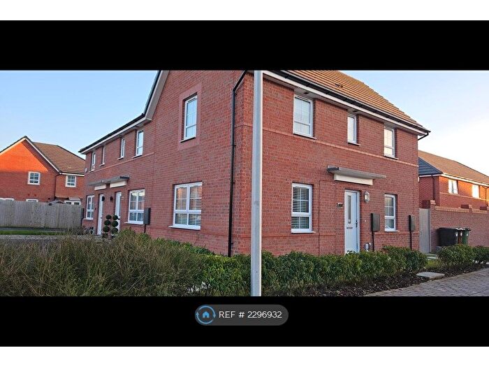 3 Bedroom Terraced House To Rent In Rainworth Drive, Southport, PR8