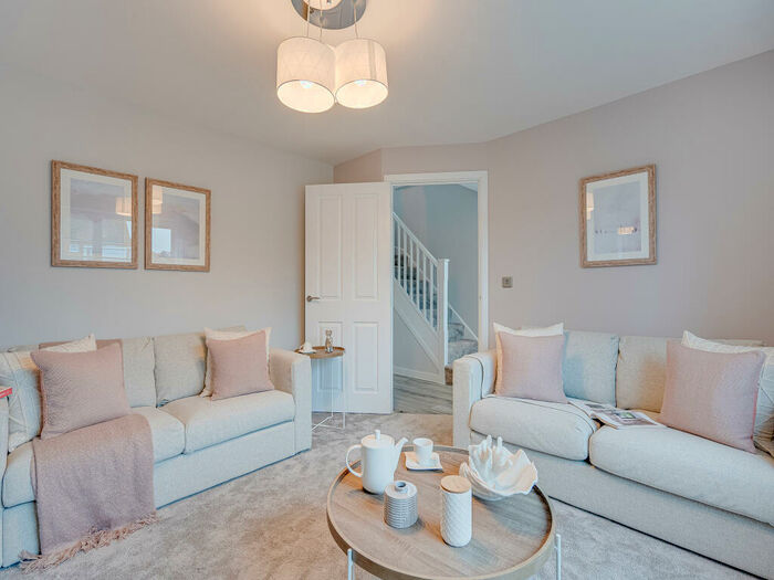 4 Bedroom Detached House For Sale In Derby Road, Loughborough, LE12