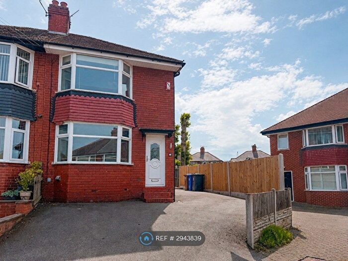 2 Bedroom Semi-Detached House To Rent In Sutherland Avenue, Stoke-On-Trent, ST3