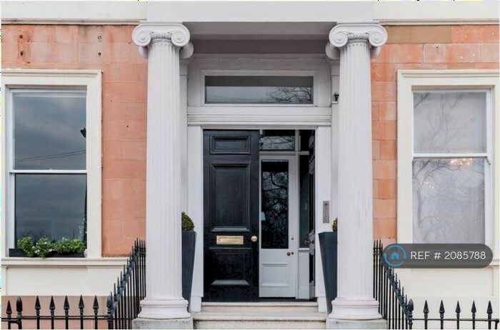 2 Bedroom Flat To Rent In Dalziel House, Glasgow, G3