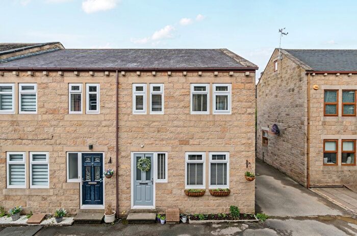 3 Bedroom End Terrace House For Sale In Woodland View, Calverley, Pudsey, West Yorkshire, LS28