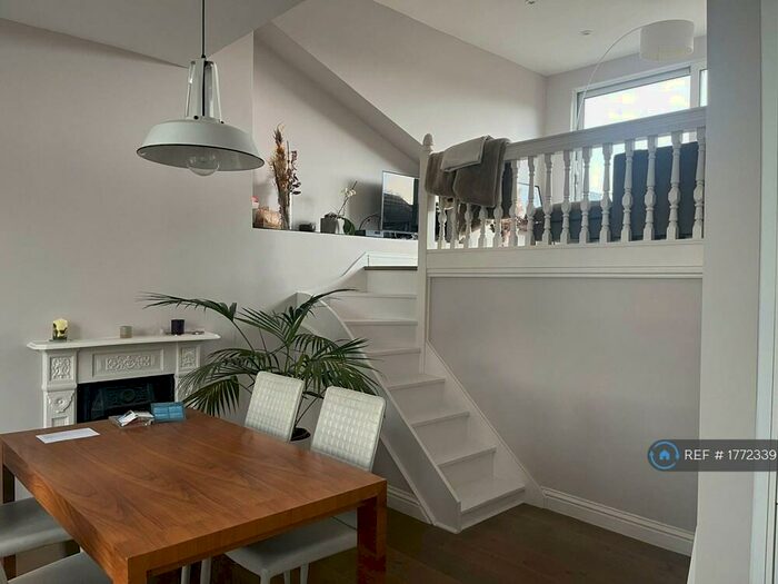 2 Bedroom Flat To Rent In Sotheby Road, London, N5