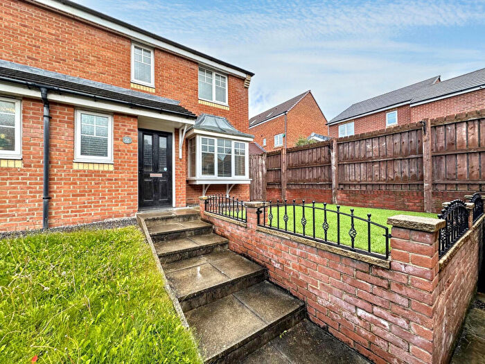 3 Bedroom Semi-Detached House To Rent In Horsley View, Wallsend, Tyne And Wear, NE28