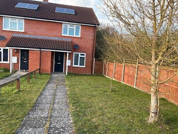 2 Bedroom Semi-detached House For Sale In Churchway, Redgrave, IP22