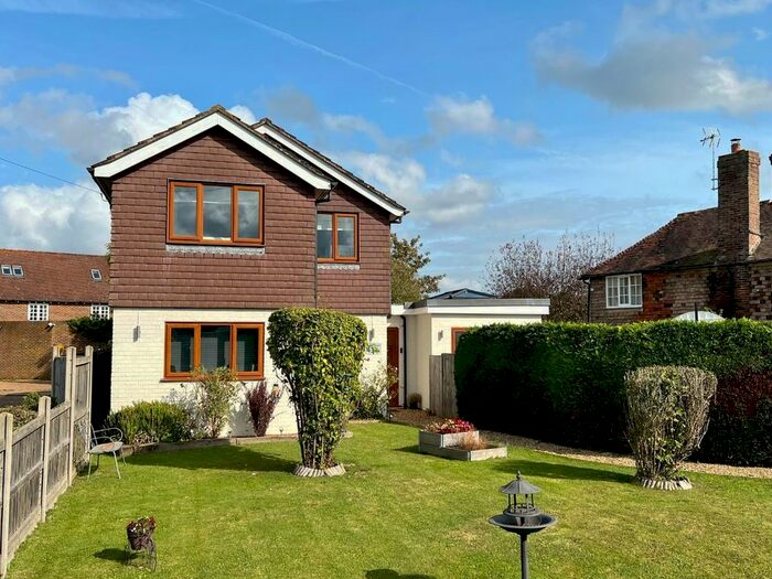 4 Bedroom Detached House For Sale In Front Road, Woodchurch, Ashford, TN26