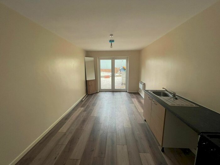 Studio To Rent In Pool Street, Walsall, WS1