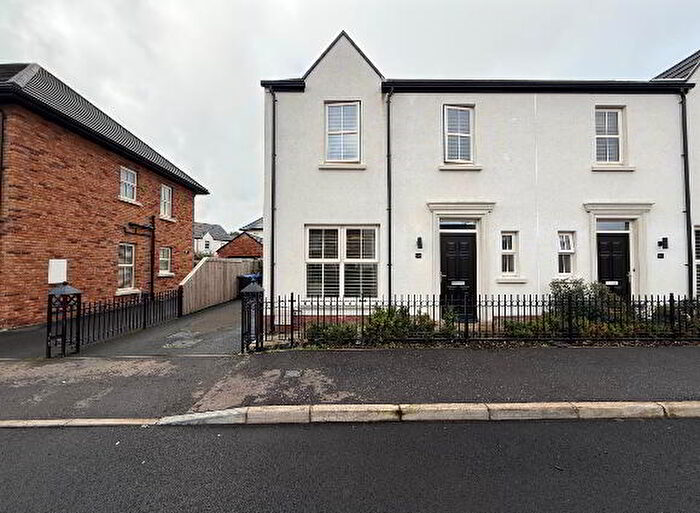 3 Bedroom Semi-Detached House For Sale In Barleyfields, Derry, BT48