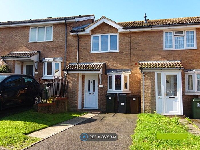 3 Bedroom Terraced House To Rent In Snowdon Close, Eastbourne, BN23