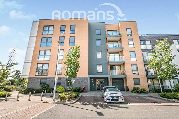 1 Bedroom Flat To Rent In Cygnet House, Drake Way, Reading, RG2