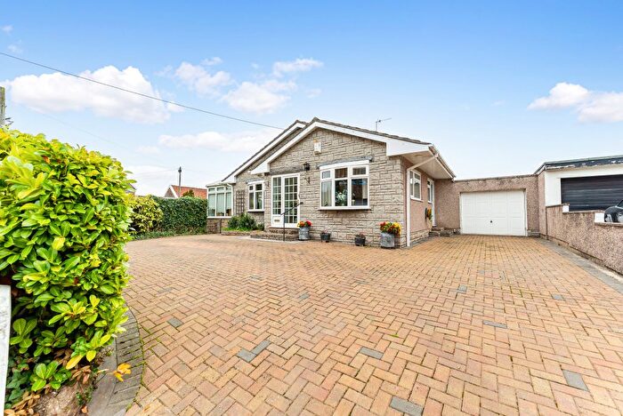 3 Bedroom Detached Bungalow For Sale In Hutton, BS24