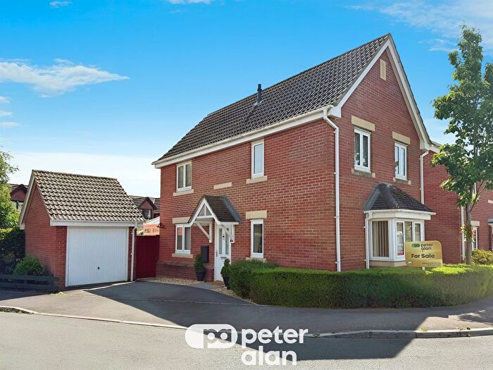 3 Bedroom Detached House For Sale In Cornpoppy Avenue, Monmouth, NP25