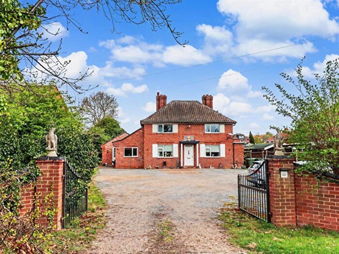 4 Bedroom Detached House For Sale In Dereham Road, New Costessey, Norwich, Norfolk, NR5
