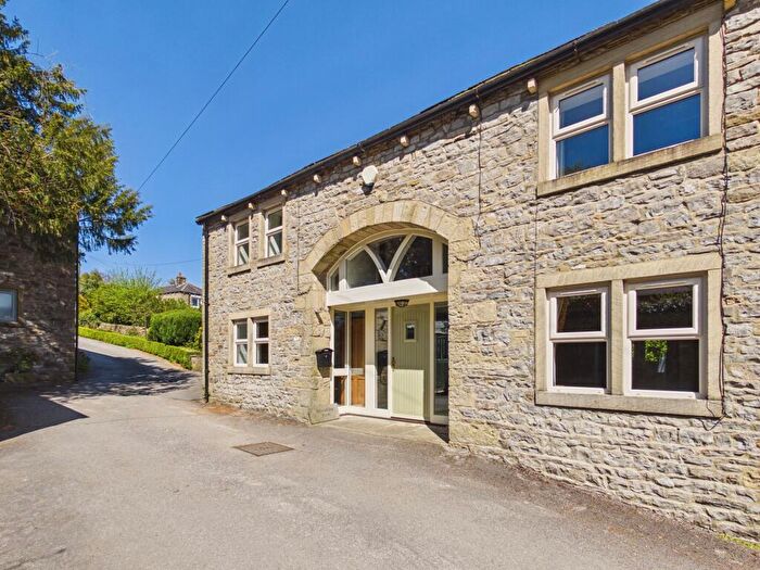 3 Bedroom Barn Conversion To Rent In Skipton Road, Thornton In Craven, BD23