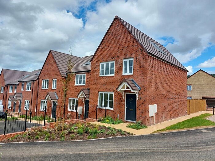 3 Bedroom End Terrace House For Sale In Hopfields, Ledbury, HR8