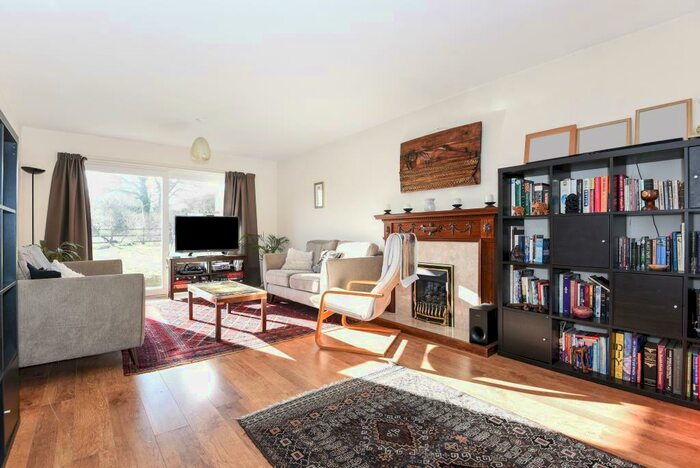 4 Bedroom Detached House To Rent In Chartridge Lane, Chesham, HP5