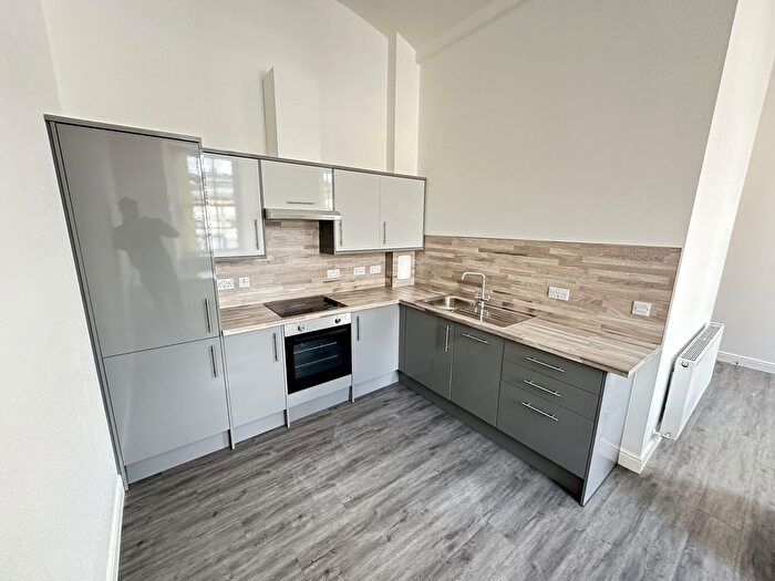 2 Bedroom Flat To Rent In Flat, Old Mill, Guthrie Street, Dundee, DD1