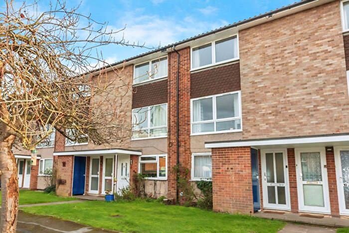 2 Bedroom Maisonette For Sale In Liebenrood Road, Reading, RG30