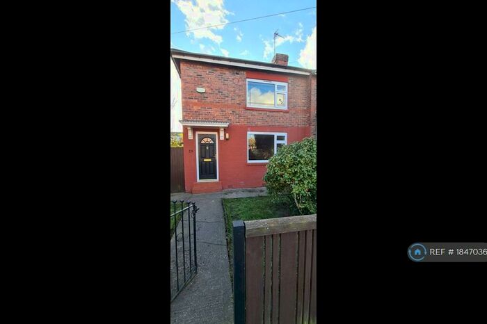 3 Bedroom End Of Terrace House To Rent In Walsall Street, Salford, M6