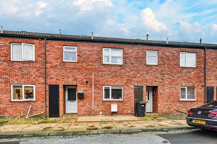 3 Bedroom Terraced House For Sale In Rose Street, York, YO31