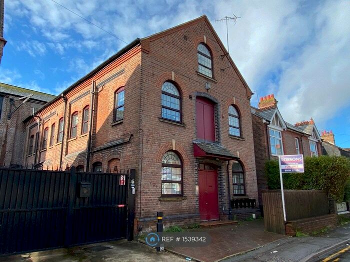 1 Bedroom Maisonette To Rent In Higham Road, Chesham, HP5