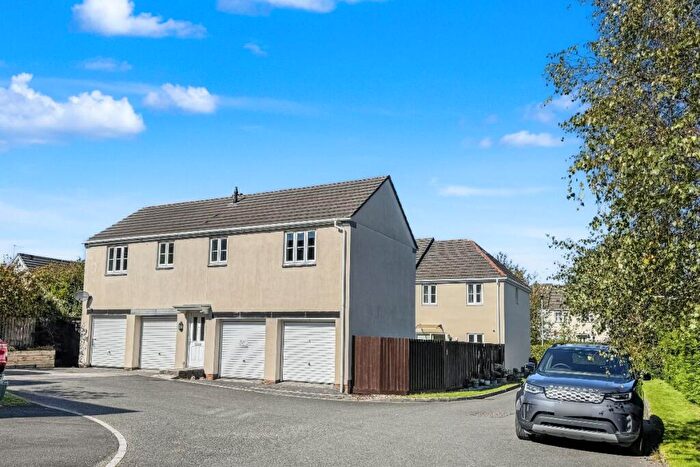 2 Bedroom Coach House For Sale In Monkey Puzzle Drive, EX20