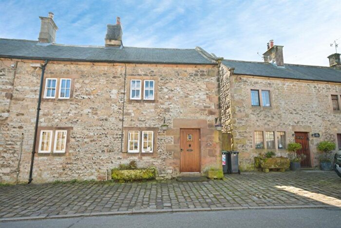 2 Bedroom Cottage For Sale In Main Street, Winster, Matlock, DE4