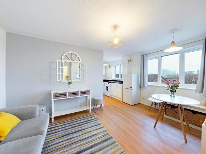 1 Bedroom Flat To Rent In Sybil Phoenix Close, Surrey Quays, SE8