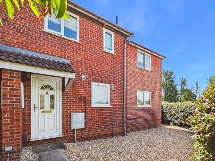 2 Bedroom End Of Terrace House For Sale In Meadvale Close, Longford, Gloucester, Gloucestershire, GL2