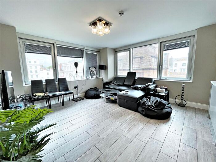 2 Bedroom Apartment To Rent In Bartholomew Square, Brighton, BN1