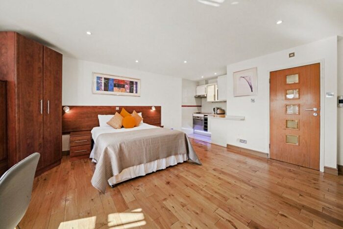Studio To Rent In Gloucester Place, London, W1U