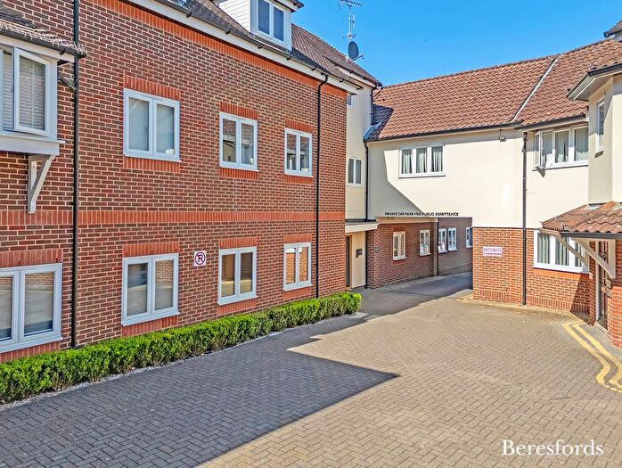 3 Bedroom Flat For Sale In High Street, Dunmow, CM6