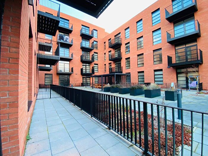 2 Bedroom Flat To Rent In Gunsmith House, Price Street, Birmingham City Centre, B4