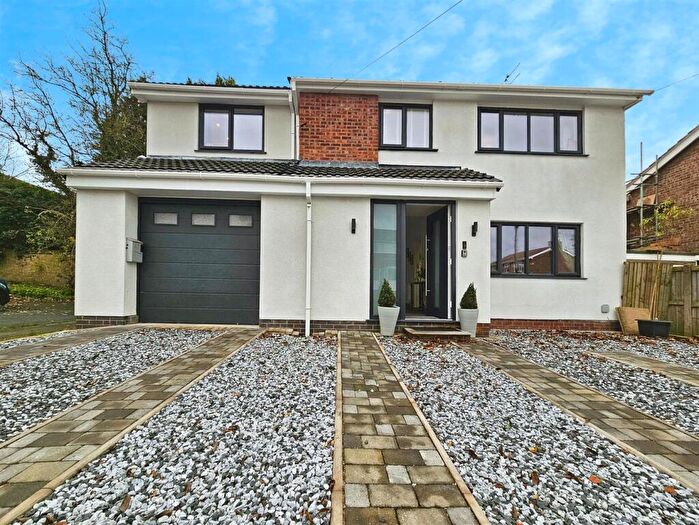 5 Bedroom Detached House For Sale In Kendal Court, Congleton, CW12