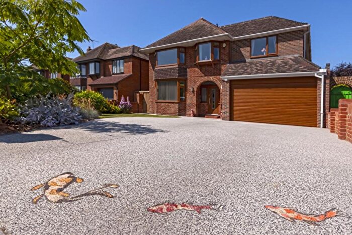 5 Bedroom Detached House For Sale In Sea Lane, Goring-by-Sea, Worthing, BN12