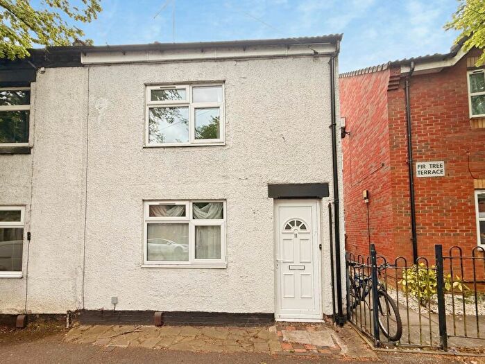 2 Bedroom Terraced House To Rent In Northampton Road, Wellingborough, Northamptonshire, NN8